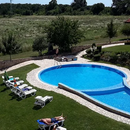 Nora/graham Oasis Beach Kamchia (Varna)